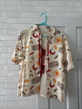 Bacio Cream Short-Sleeve Button-Down Shirt with Red Tie Detail